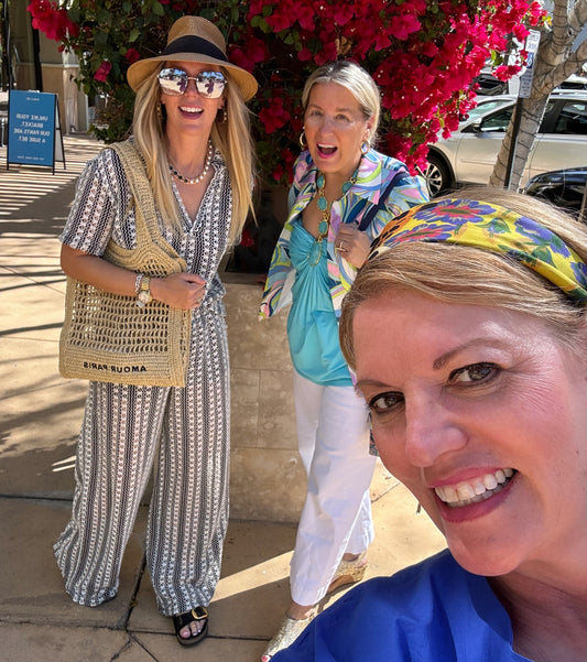 Nikki Steele Style with clients shopping spring trends at Kierland Commons in Scottsdale, Arizona.